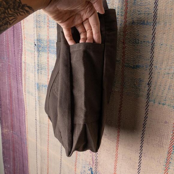 Brown upcycled carhartt tote bag - Picture 5 of 8